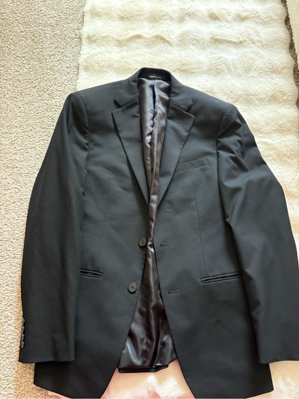 Men's Black Two-Button Suit Blazer
